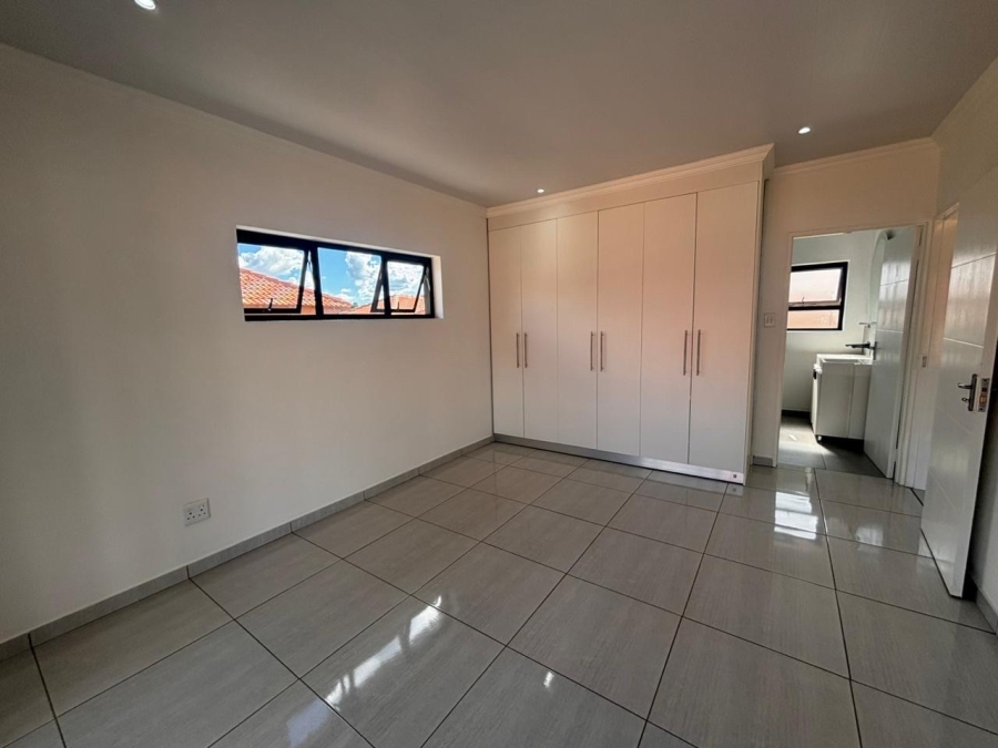 3 Bedroom Property for Sale in Wilkoppies North West